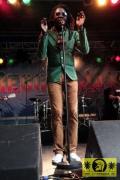 Jah Bouks (Jam) with The House Of Riddim Band 20. Reggae Jam Festival - Bersenbrueck 03. August 2014 (14).JPG